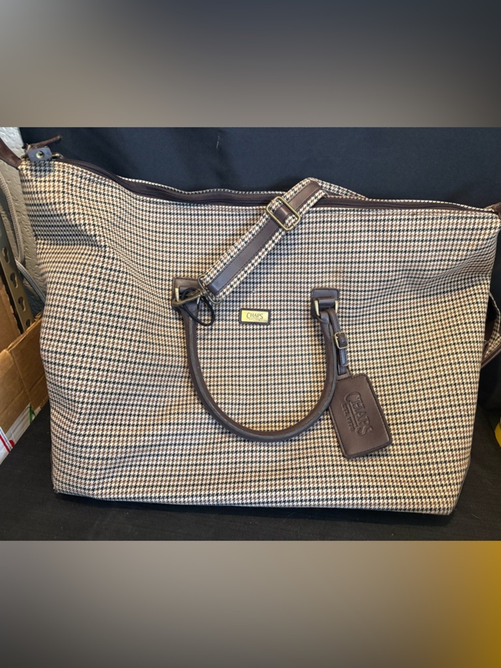 Chaps brand houndstooth weekender / duffel bag READ DESCRIPTION!